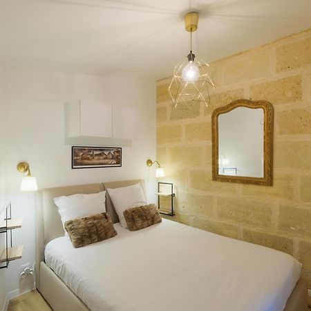 Les Suites D'Alienor, Suite Cosy Pessac Eksteriør bilde