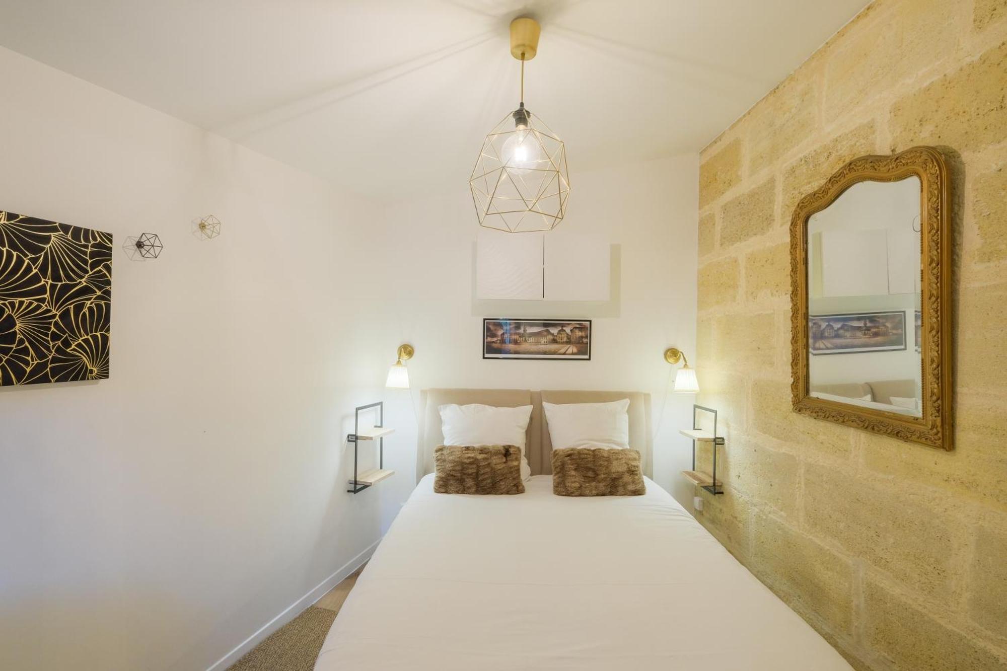 Les Suites D'Alienor, Suite Cosy Pessac Eksteriør bilde